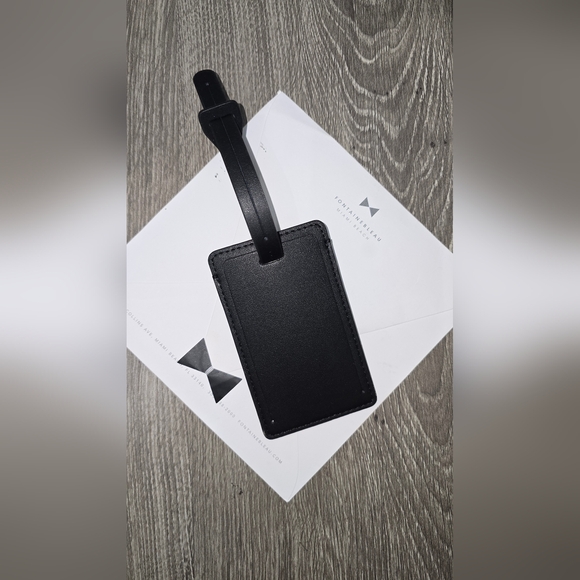 NWOT Black AWAY Leather Luggage Tag - Picture 4 of 4